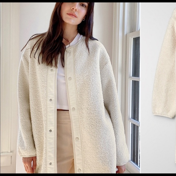 Aritzia Sherpa long liner jacket - Picture 2 of 3